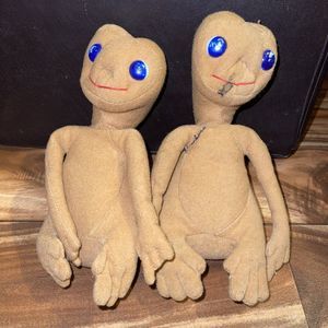 Vintage 1982 ET Showtime Kamar 8" Extra Terrestrial Plush Stuffed Animals